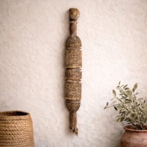 Gammel berber teltpløkke – håndskåret unika fra Marokko